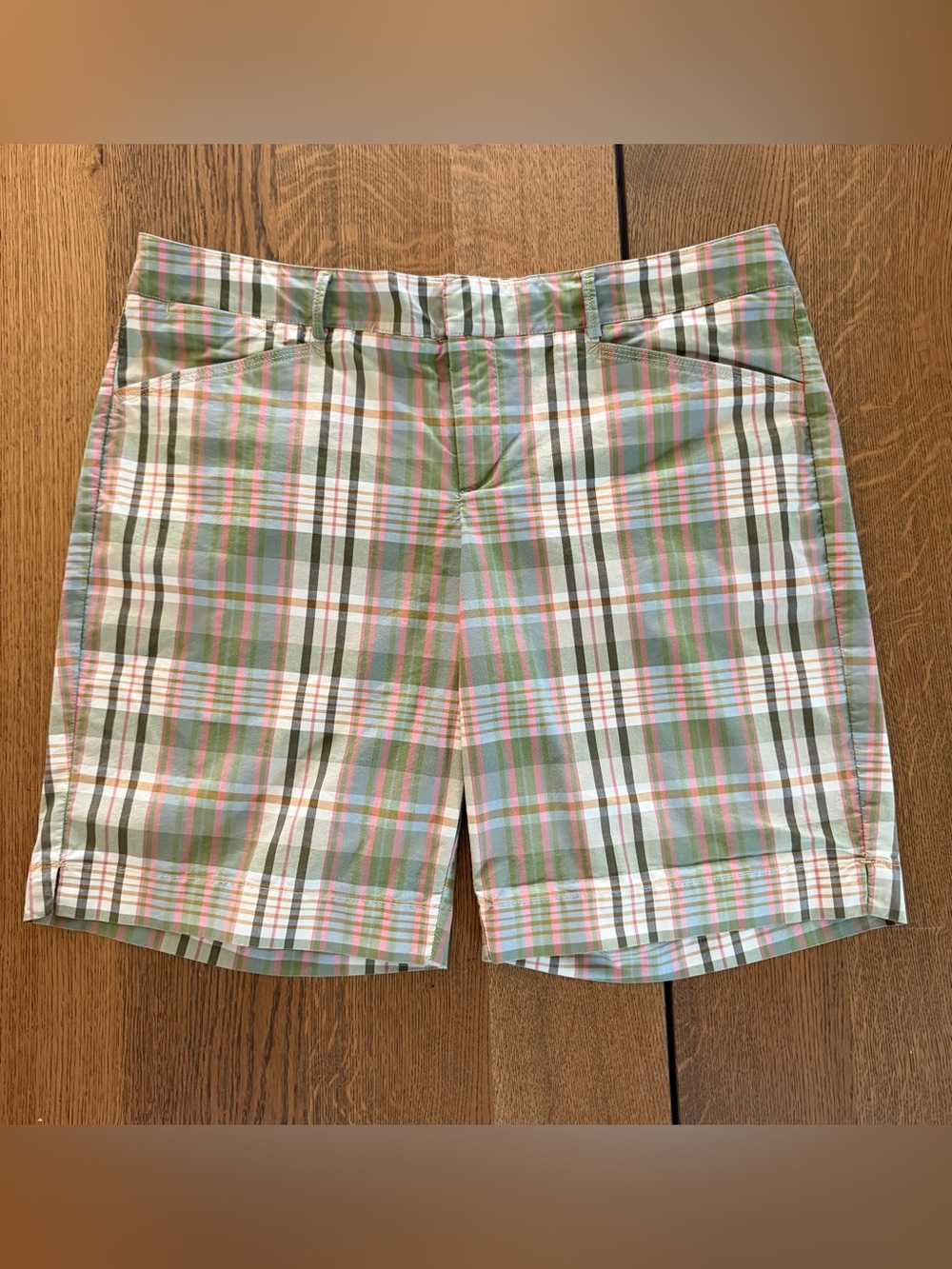 Dockers Pink and Green Plaid Golf Shorts